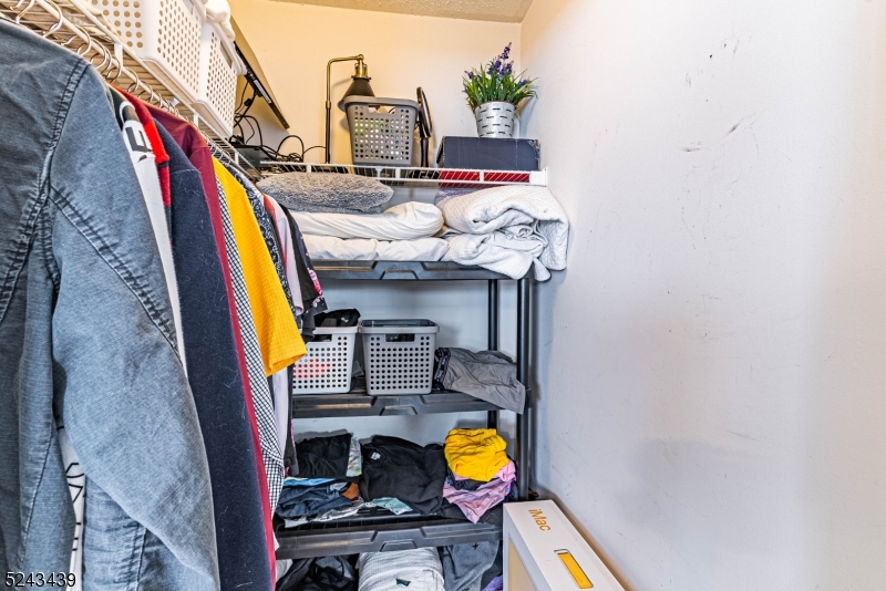 Rose Arbor - Residential