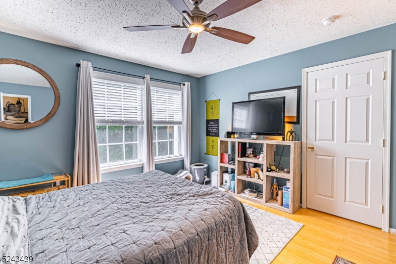 Rose Arbor - Residential