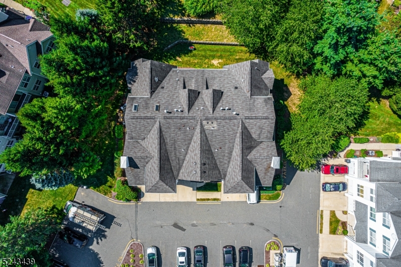 Rose Arbor - Residential