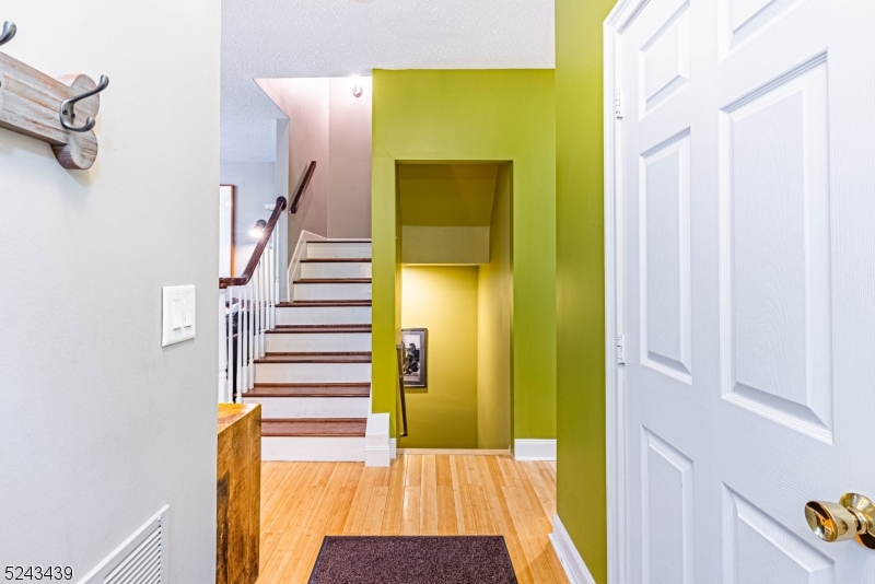 Rose Arbor - Residential