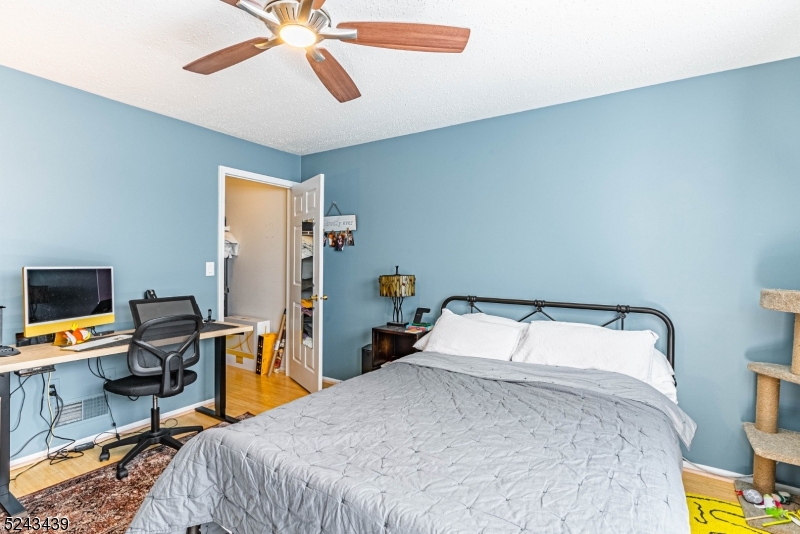 Rose Arbor - Residential