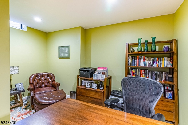 Rose Arbor - Residential