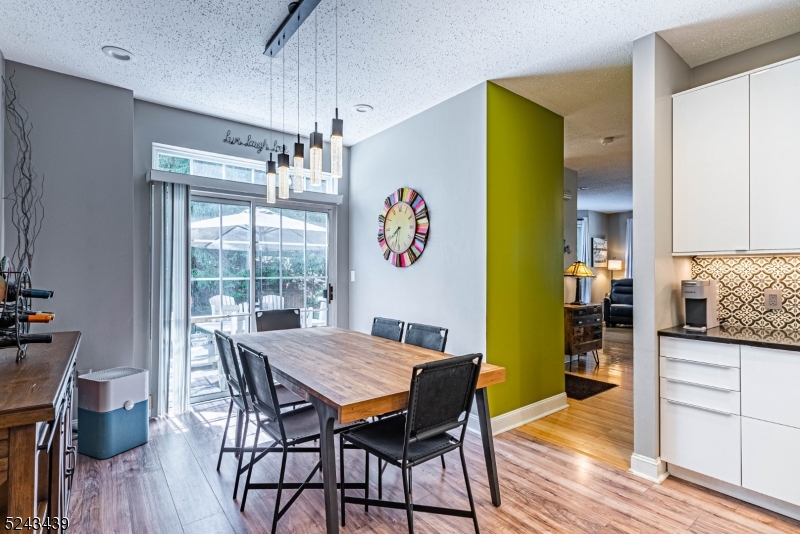 Rose Arbor - Residential