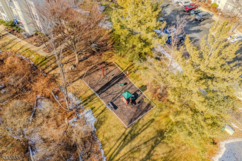 SEASONS GLEN - Residential