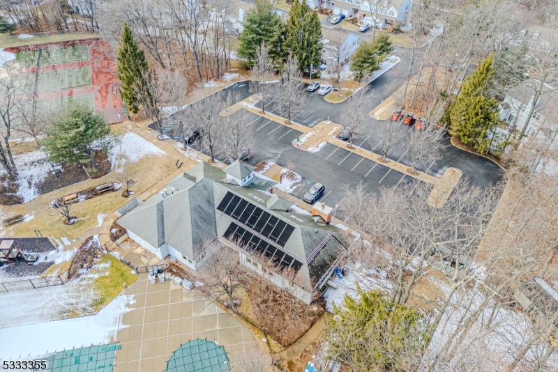 SEASONS GLEN - Residential