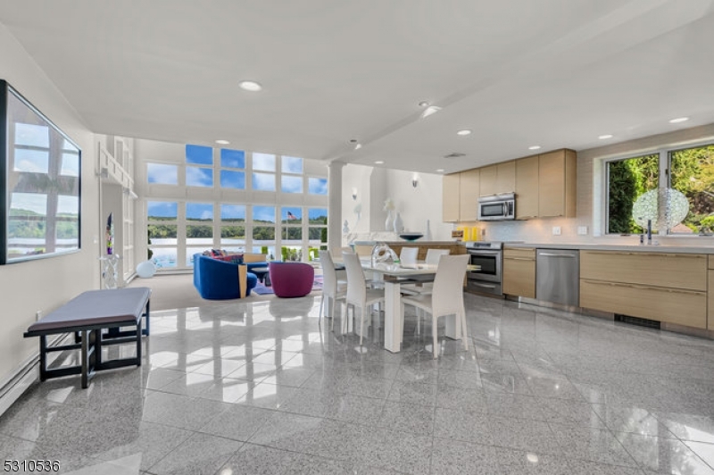 Lake Forest - Residential