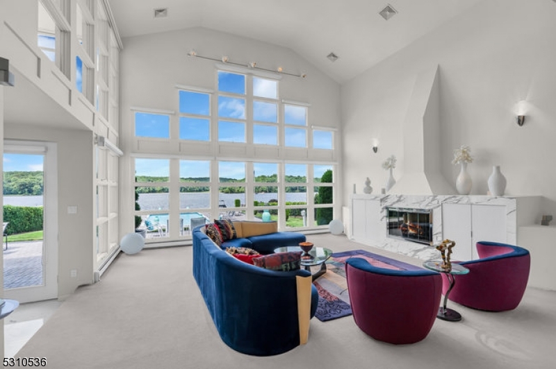 Lake Forest - Residential