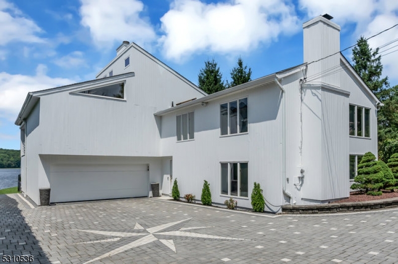 Lake Forest - Residential