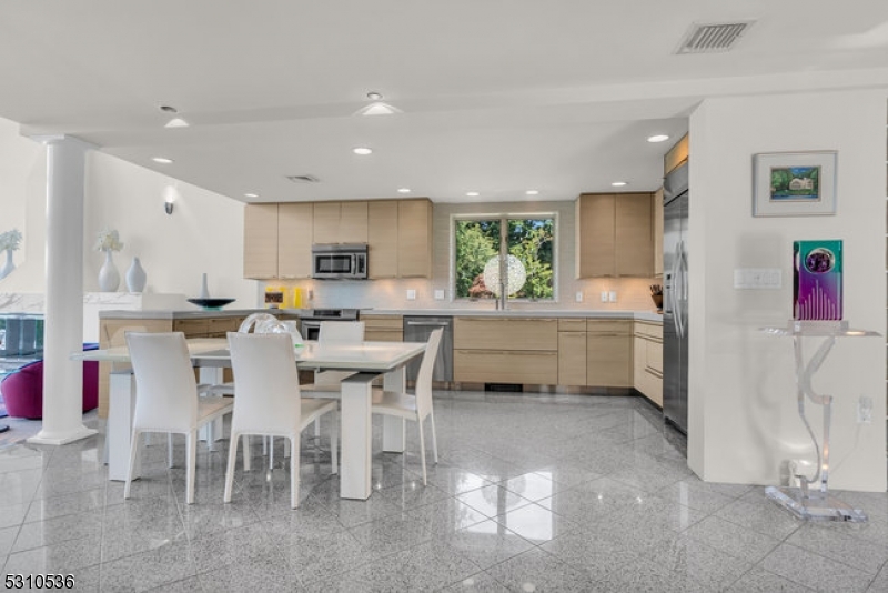 Lake Forest - Residential