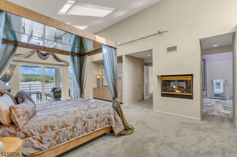 Lake Forest - Residential