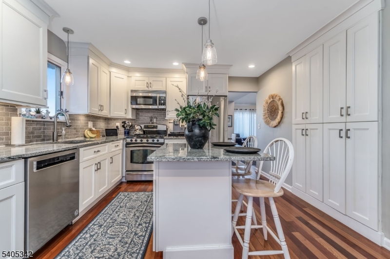 Beaver Brook - Residential