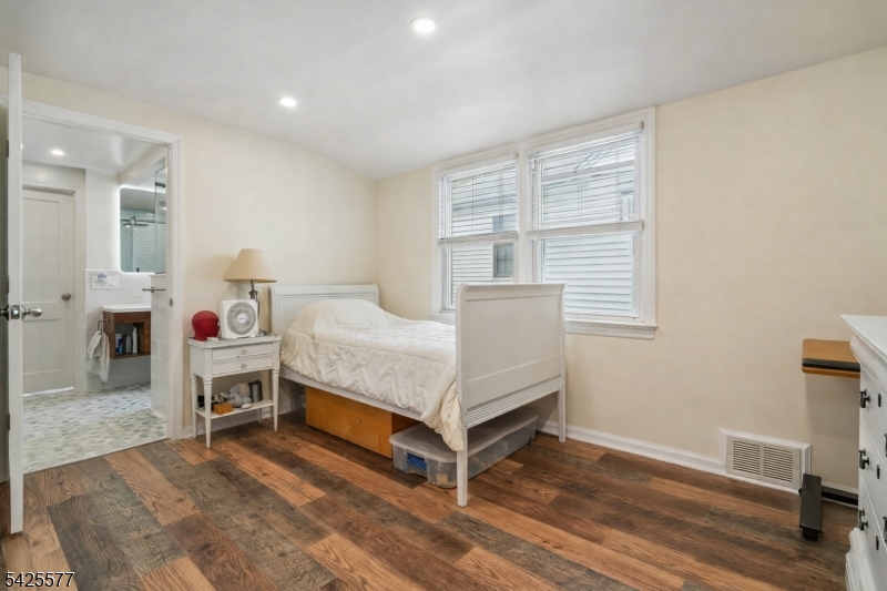 Pleasantdale - Residential