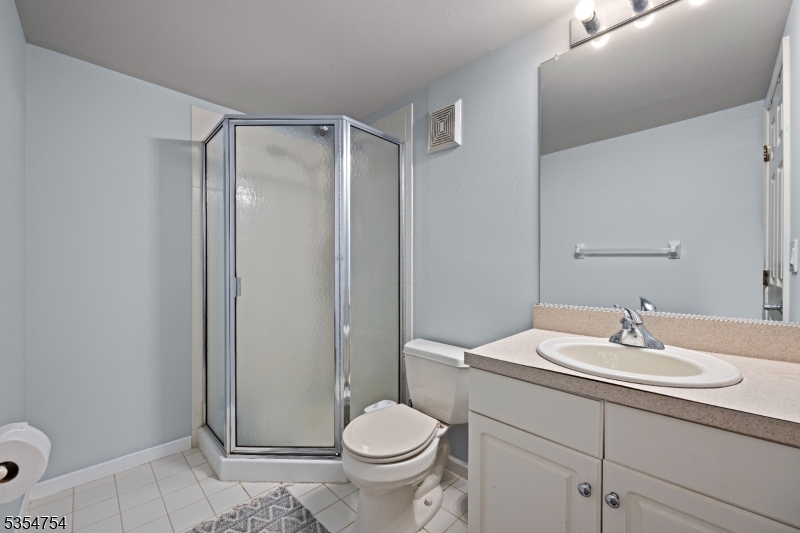 Crown View Manor - Residential