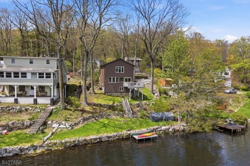 LAKE LOOKOVER - Residential