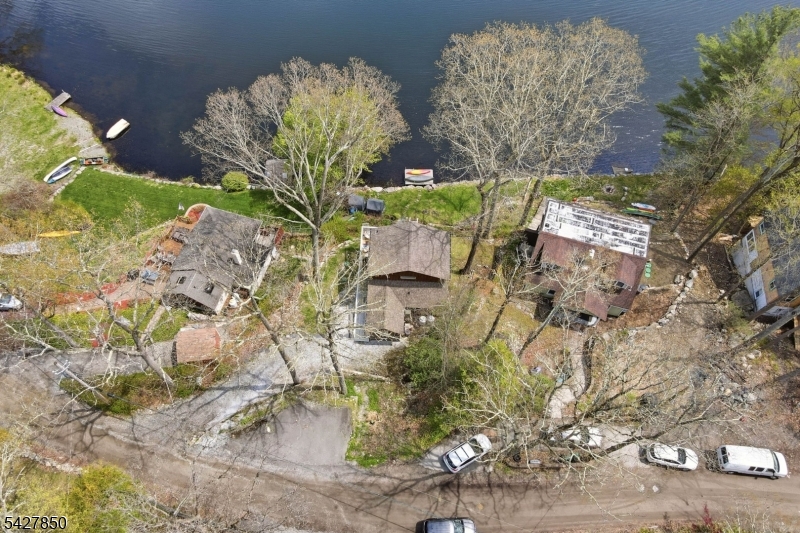 LAKE LOOKOVER - Residential
