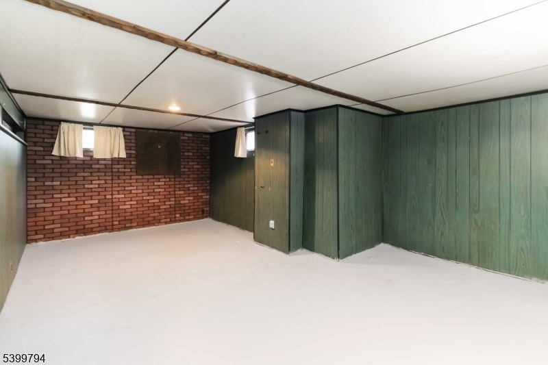 Lake Hiawatha - Residential