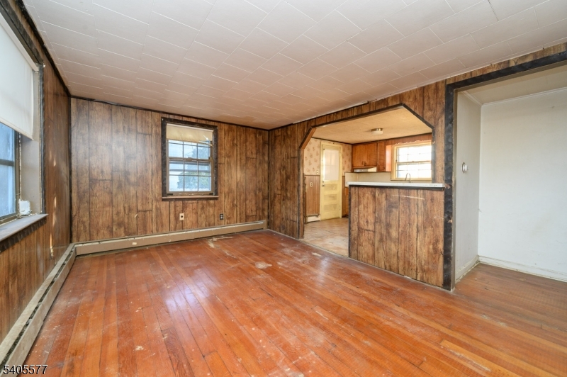 Lake Hiawatha - Residential