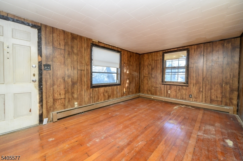 Lake Hiawatha - Residential