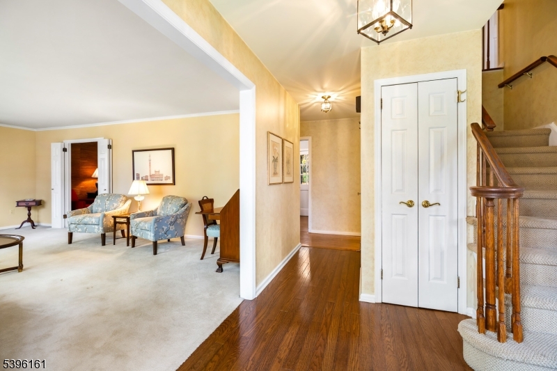 Tall Oaks - Residential