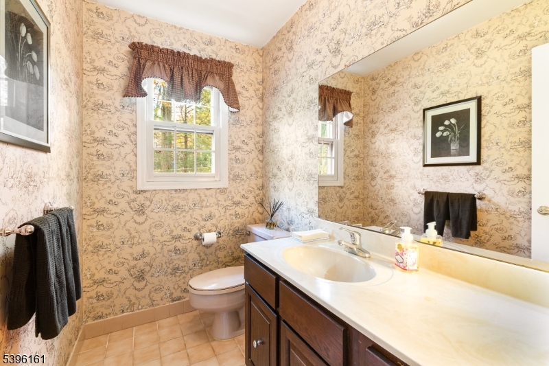 Tall Oaks - Residential