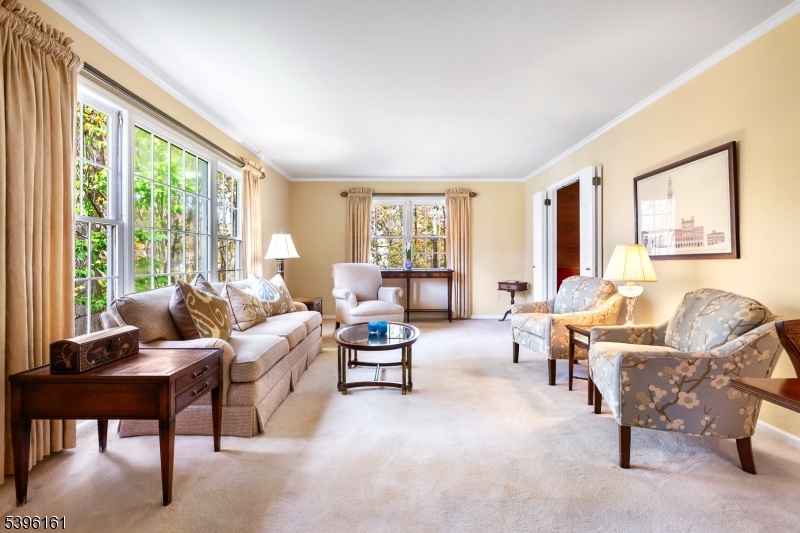 Tall Oaks - Residential