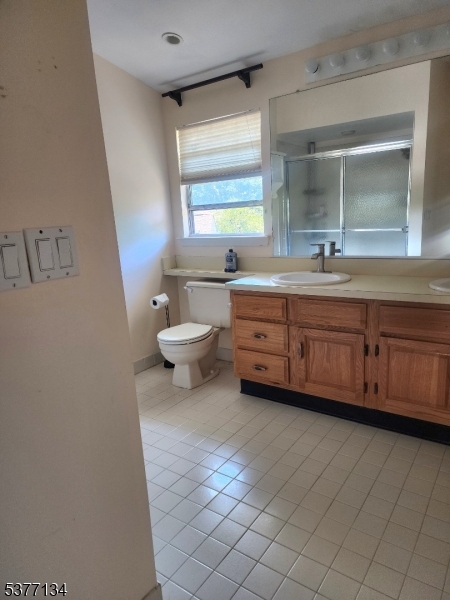 Crestmont Highlands - Residential Lease