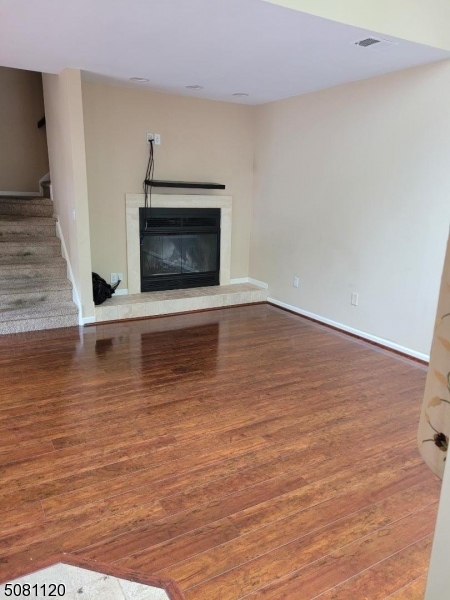 Crestmont Highlands - Residential Lease