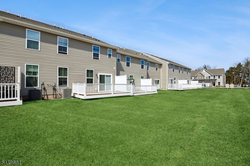 Promenade At Somerset - Residential