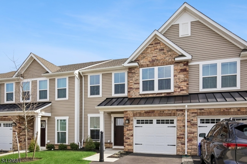 Promenade At Somerset - Residential
