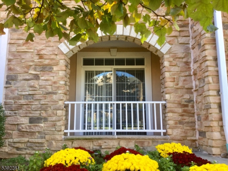 Fox Hills - Residential