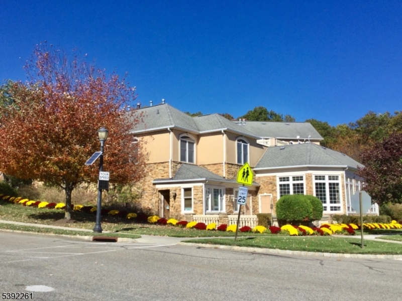 Fox Hills - Residential