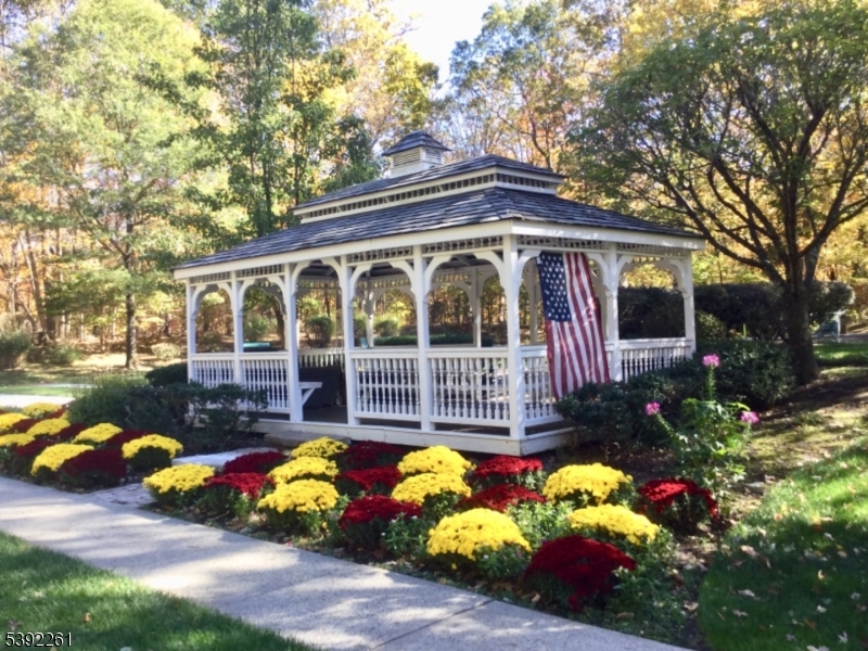 Fox Hills - Residential