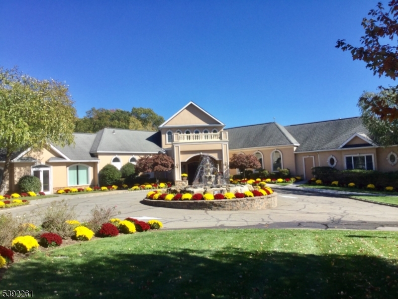 Fox Hills - Residential