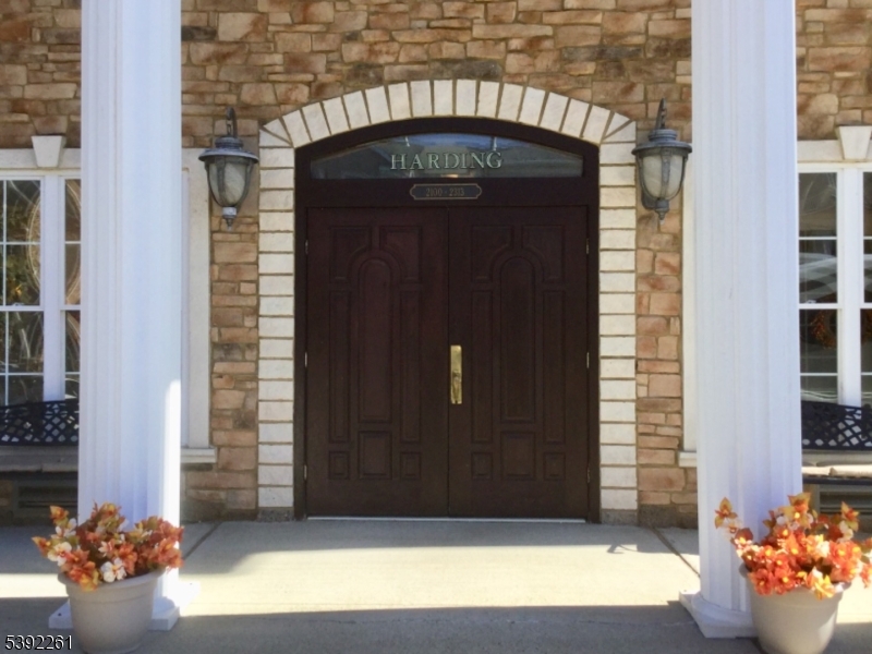 Fox Hills - Residential