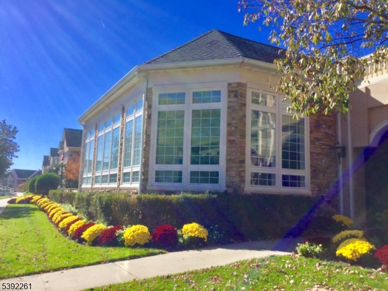 Fox Hills - Residential