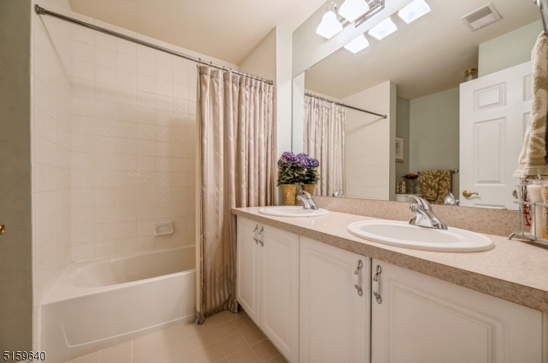 Sterling Green - Residential