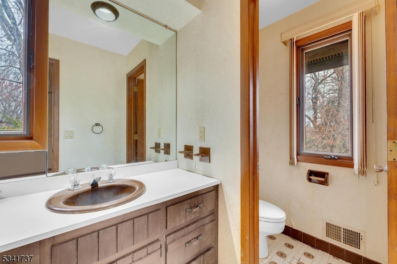 Roxiticus - Residential