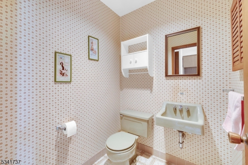 Roxiticus - Residential