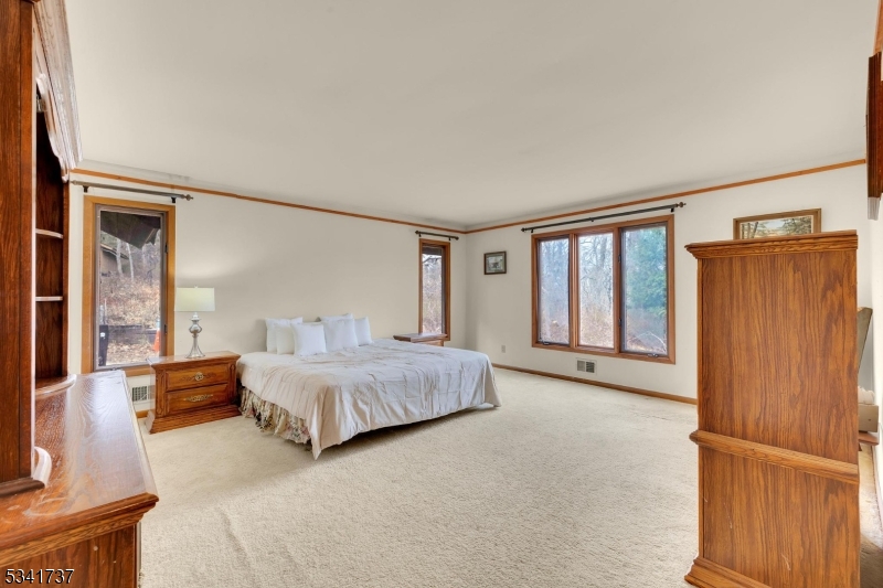 Roxiticus - Residential