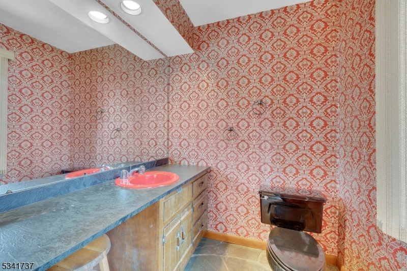 Roxiticus - Residential