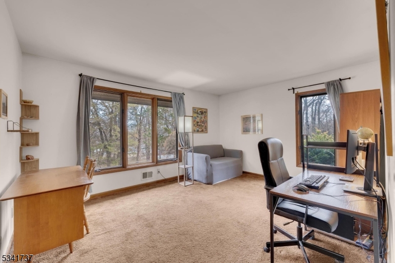 Roxiticus - Residential