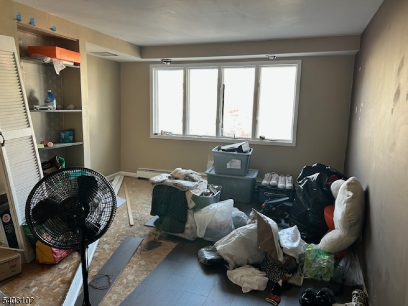 Totowa - Residential Income