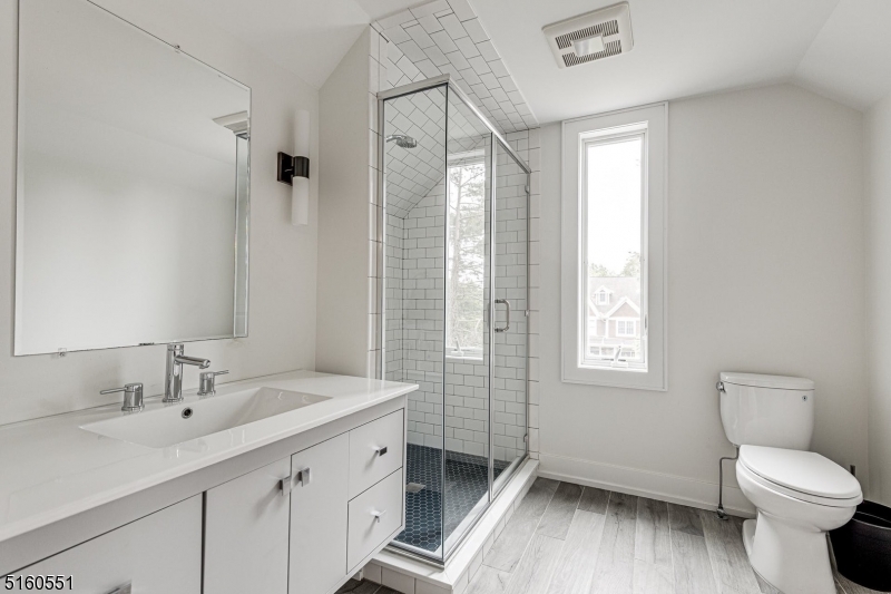 Tamaques near Shackamaxon - Residential