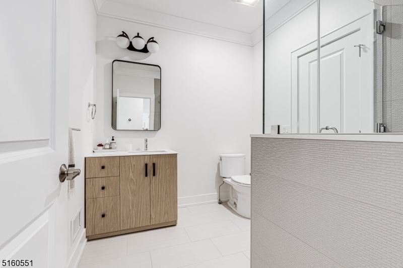 Tamaques near Shackamaxon - Residential