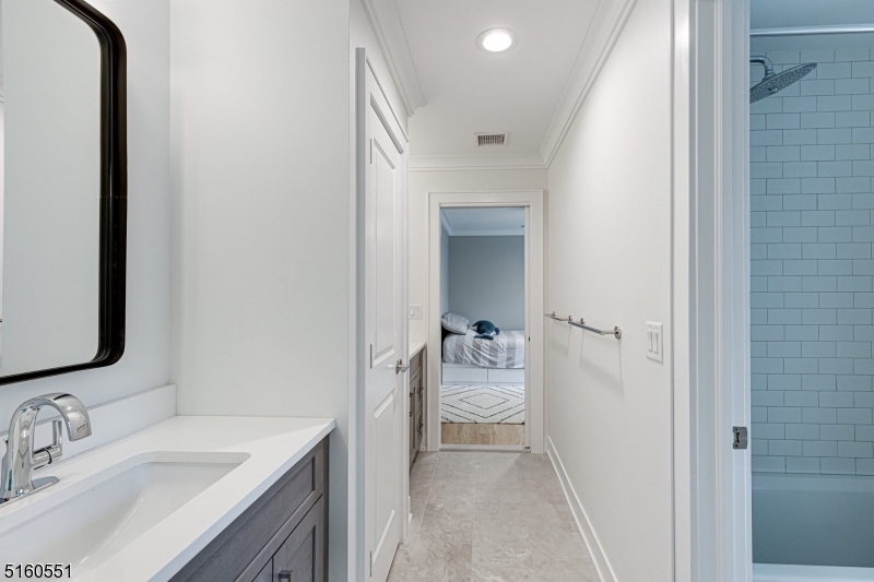 Tamaques near Shackamaxon - Residential