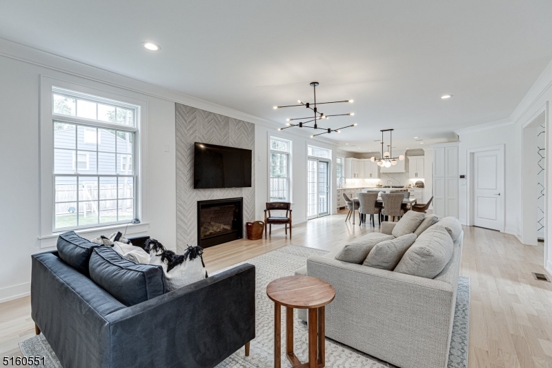 Tamaques near Shackamaxon - Residential