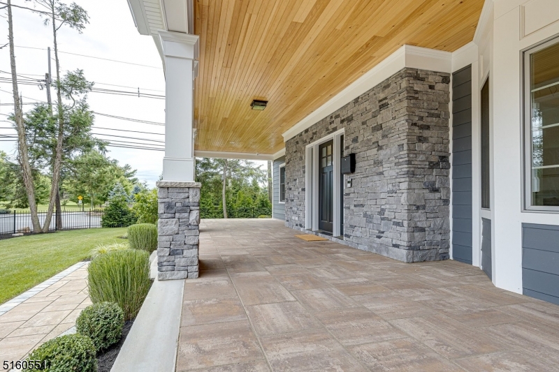 Tamaques near Shackamaxon - Residential