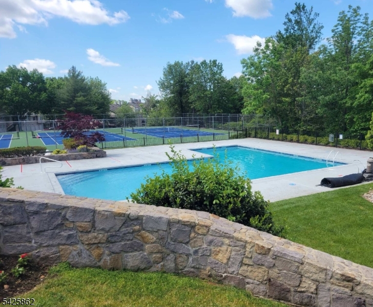 Hills (Fieldstone) - Residential