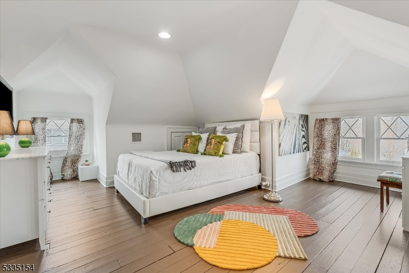 Sunset Park - Residential