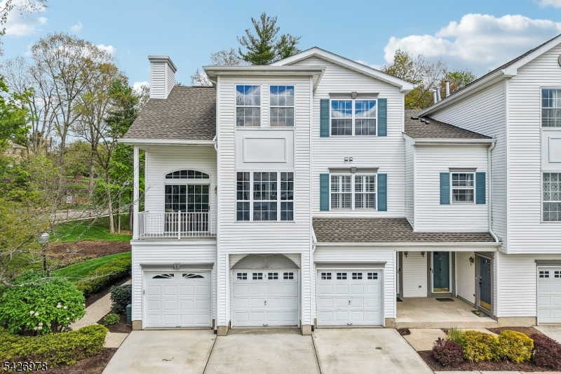 Rose Arbor - Residential